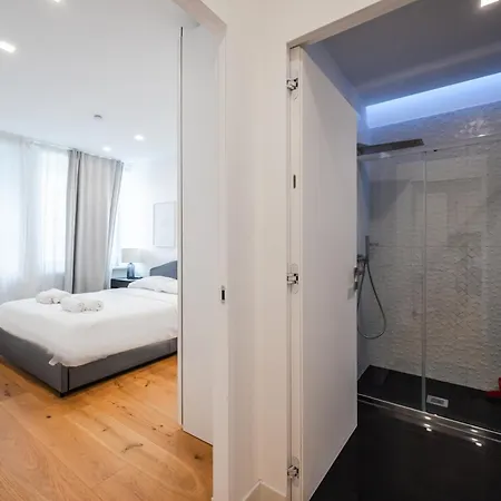 Duomo Area Luxury Design & Netflix Mood Apartman